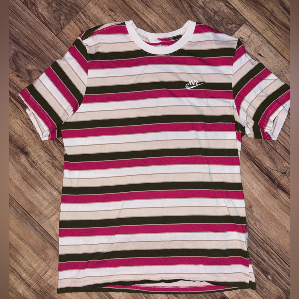 Men’s Nike Tee